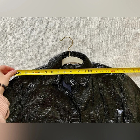 Black Zara Faux Leather Crocodile-Effect Oversized Shirt Jacket  Size Small - Picture 10 of 10